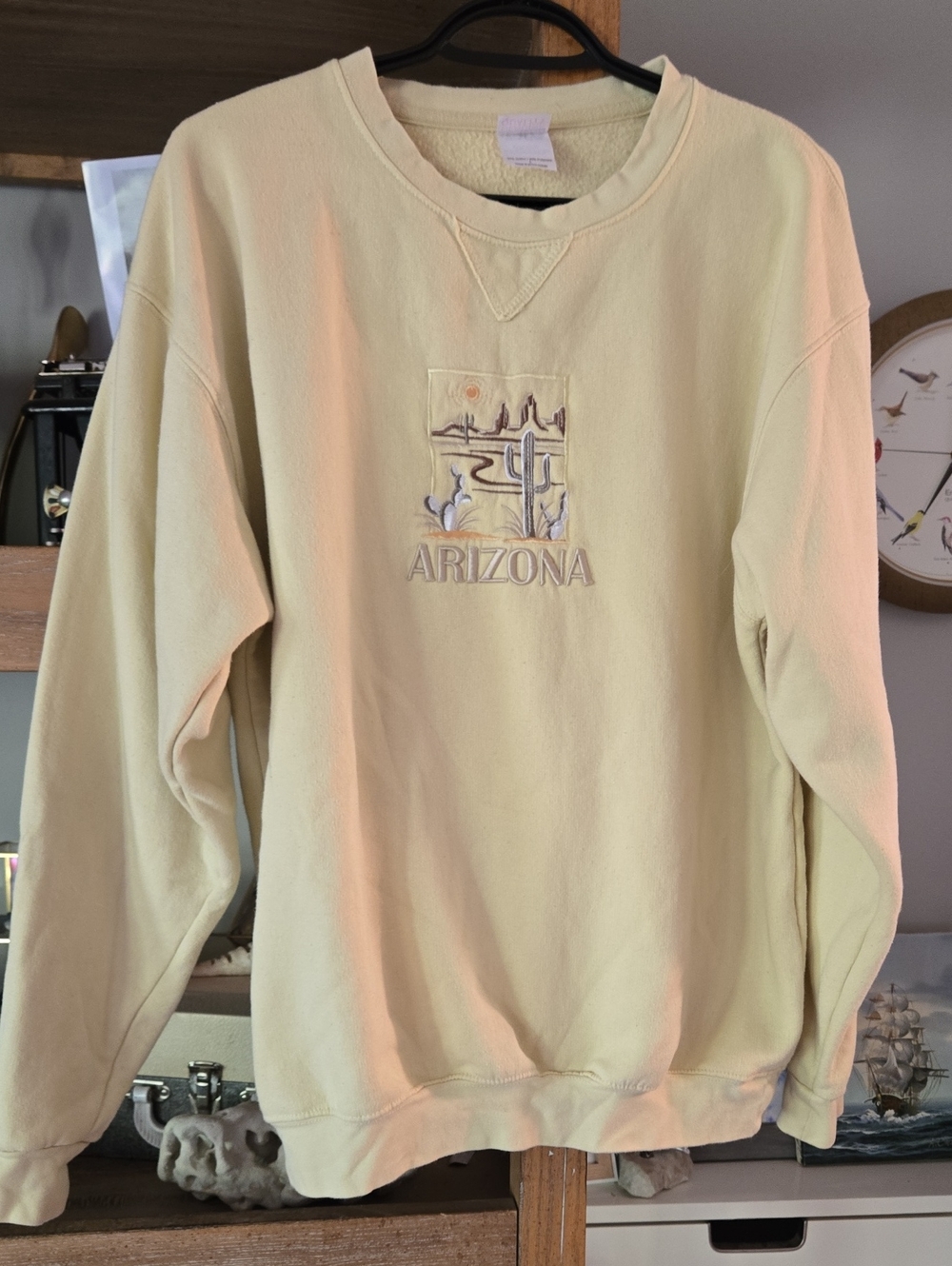 Vintage Arizona Jean Company Men's Crewneck Sweatshirt - Pale Yellow
